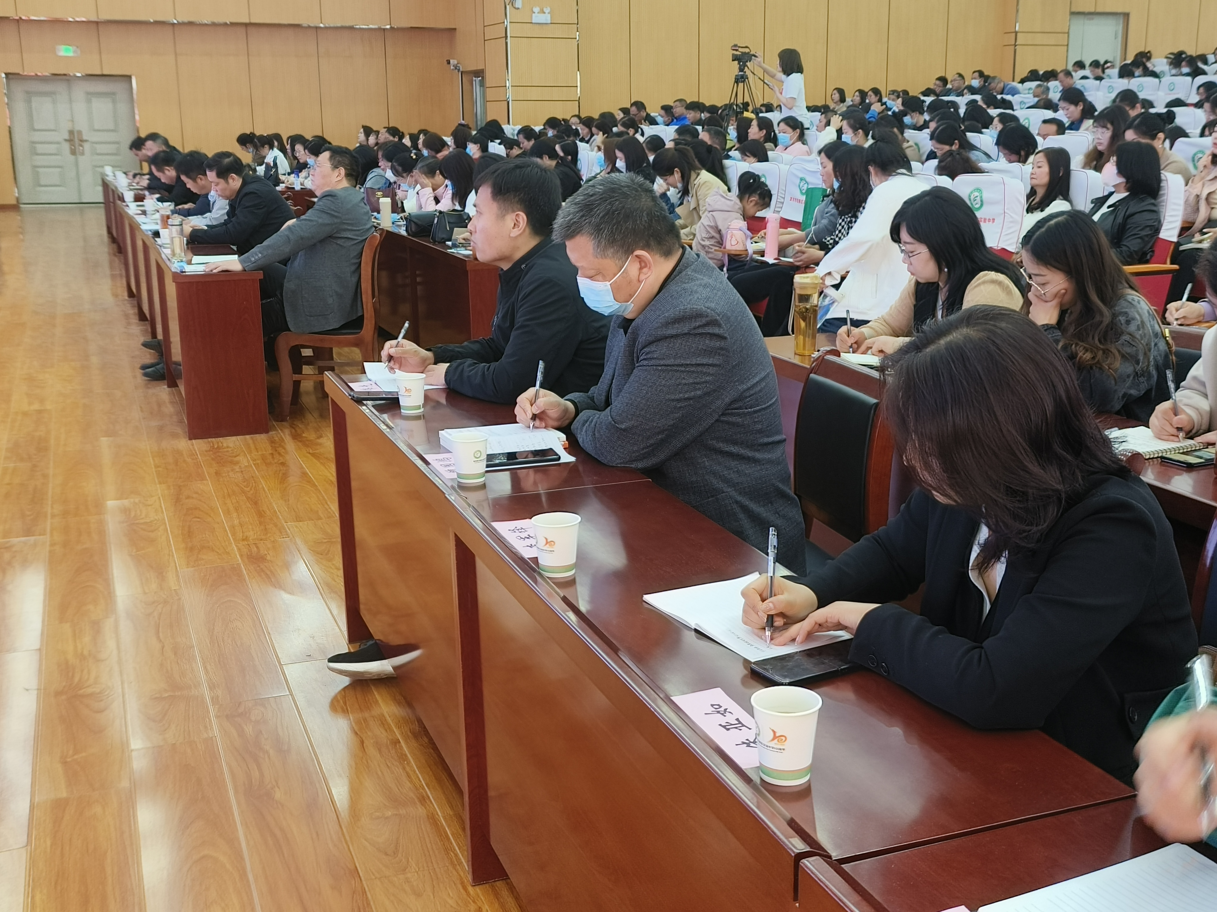 心时代课讯||漯河市召陵区教育局举办“知心 护心 养心”中小学教师心理健康教育技能专题培训
