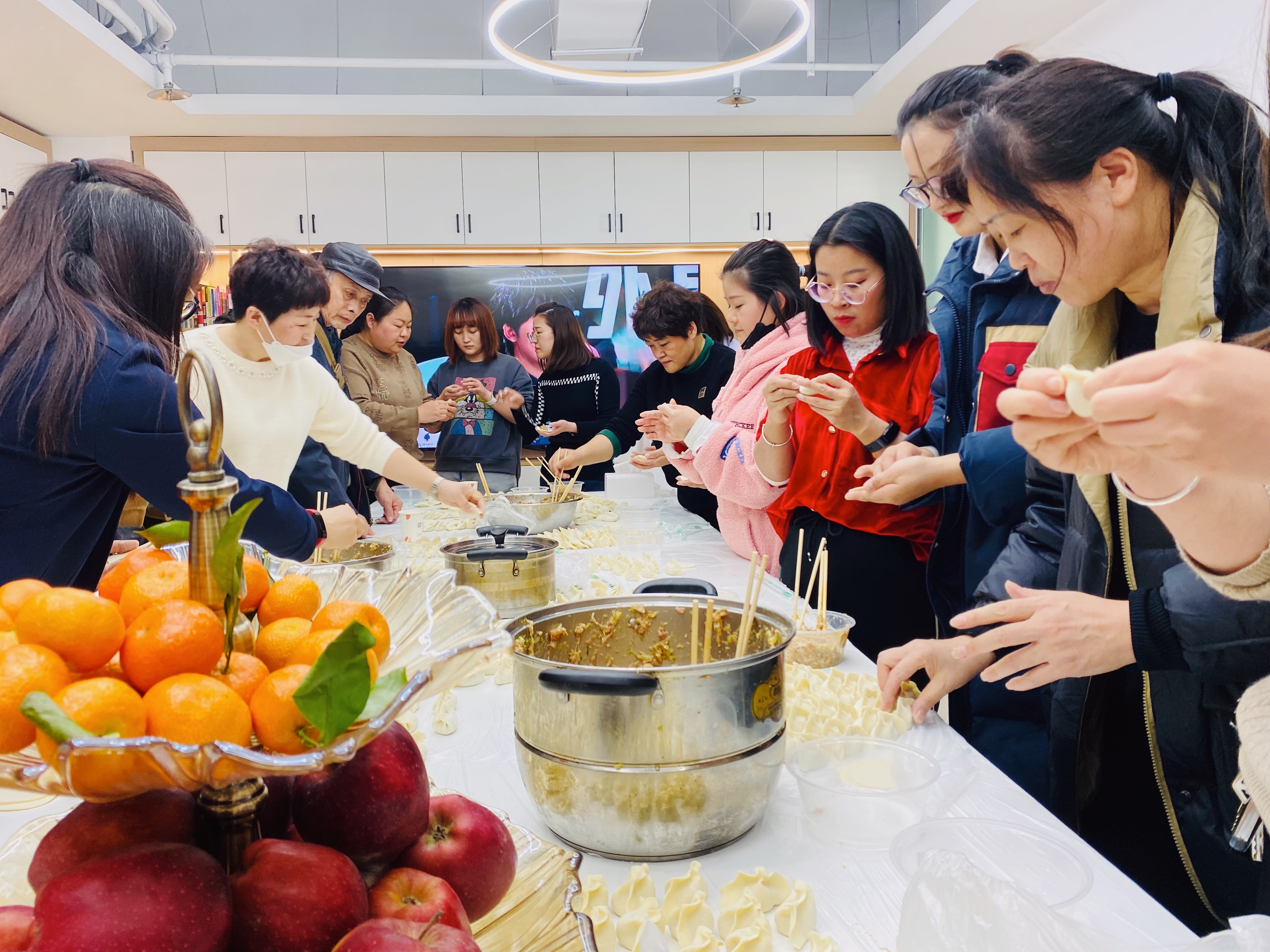 心时代‖心时代父母全体伙伴与心时代父母学员们一起过冬至啦！