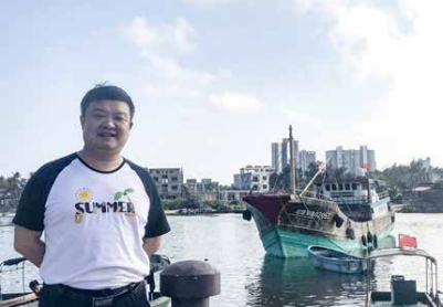  纪琼院长带领全家人去海南，度过了欢乐愉快的春节假 期。小伙伴们在家，度过了愉快的春节