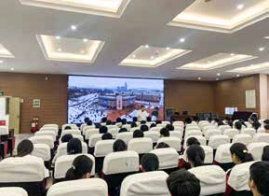 纪琼院长受邀走进郑州第 52 中学给选拔出来的学生们做《LATS 学习力提训》系列课程