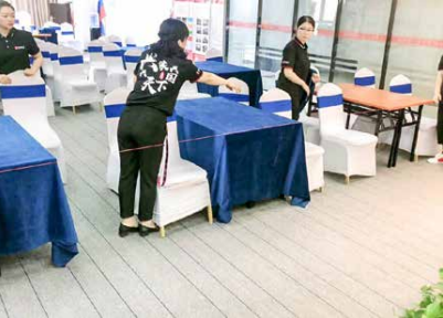 伙伴们为即将到来的三天两晚的《方案实操班》课程做准备