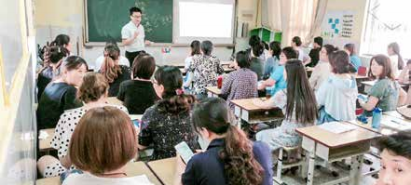 海勇导师走进京广路小学，为学校老师培训