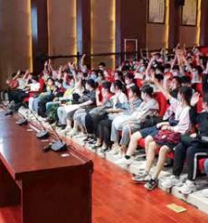 心时代父母受邀走进郑州第十四中学