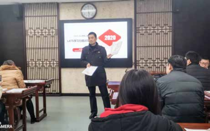 心时代父母受邀走进郑州市第 52 中学参与教研！