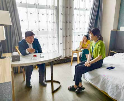 纪琼院长说：在讲师班，你有任何需要的时候，记得有一个叫王纪琼的导师始终站在你的身后，愿意支持你——心理讲师技术课程·高级班