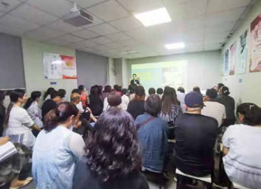 王海勇导师受邀为升学家家长授课