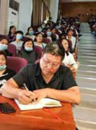 王纪琼院长受邀走进新乡市平原新区平原外国语学校授课！