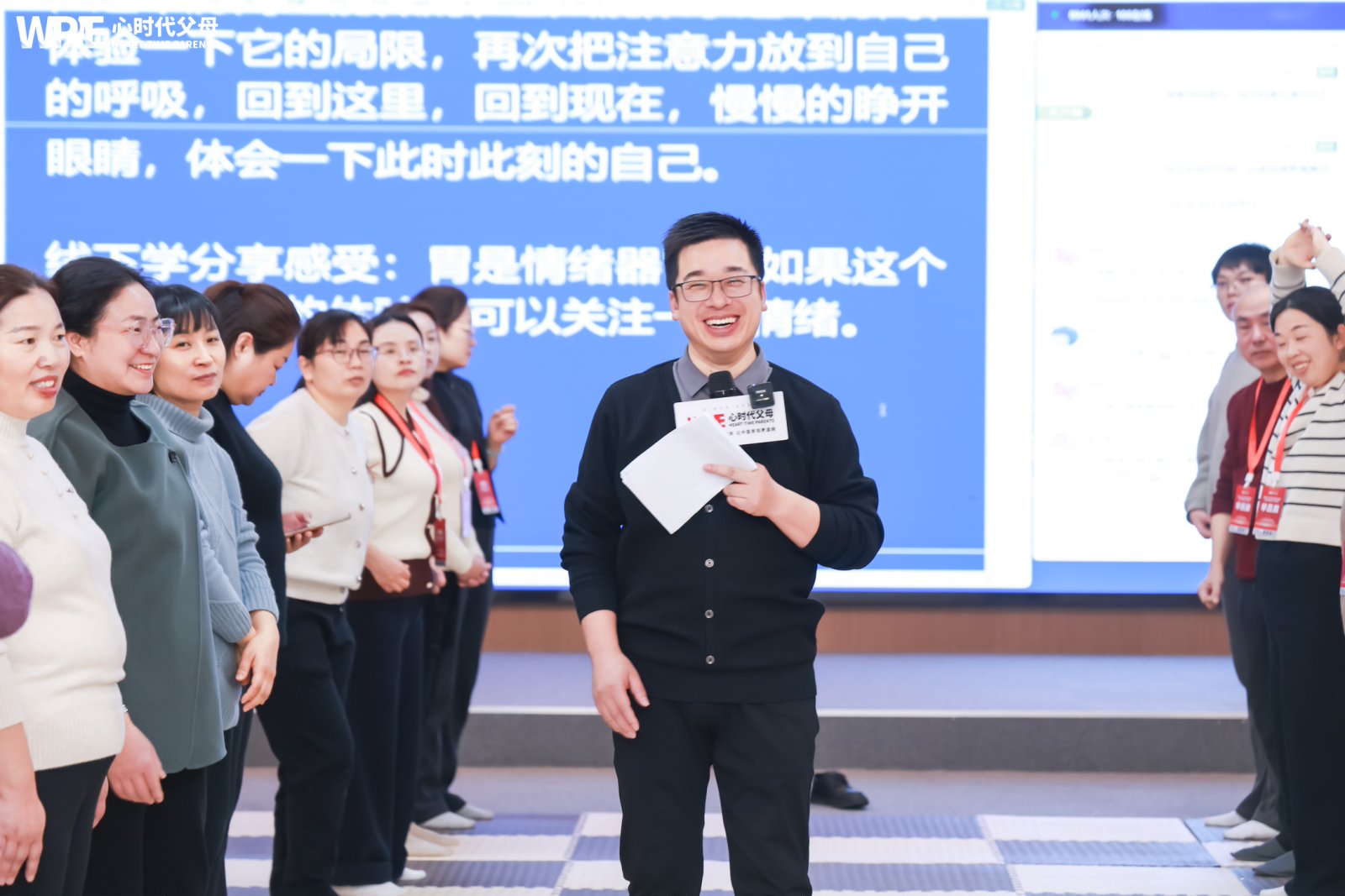 陪伴不打扰，成长自然来