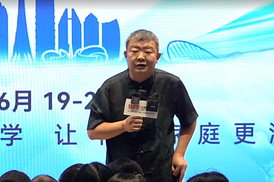 王纪琼院长在《导师班》的课堂里拒绝了学员的请求？