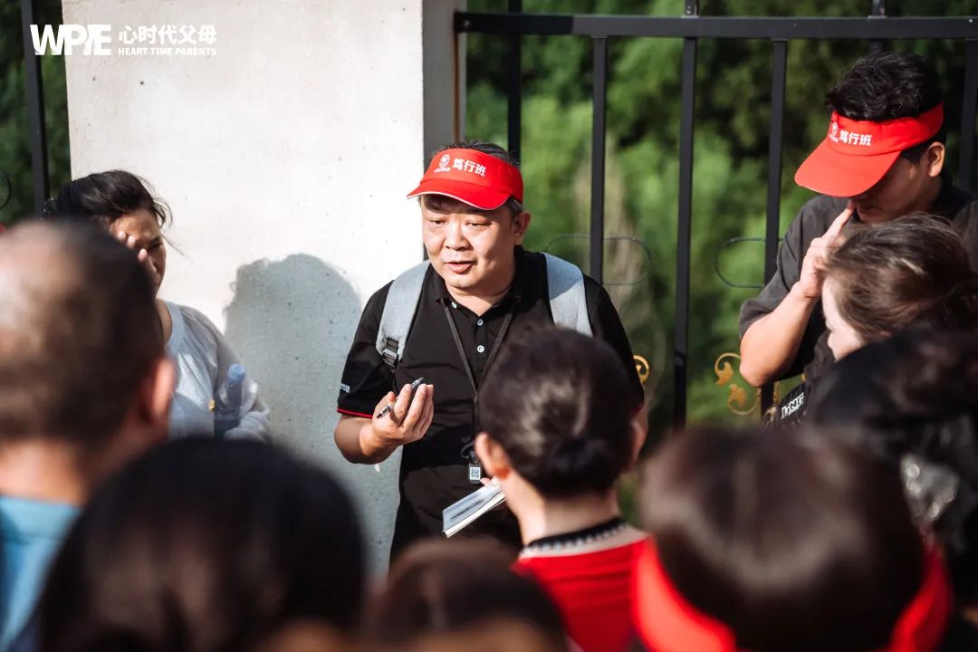 【咱们的故事】当女儿犯错说出那句违心话时，一位父亲进行了自我反思！