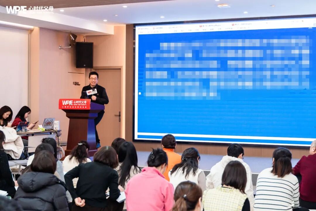 【海勇老师唤醒自驱力】孩子遇事就情绪化？你缺的不是“灭火器”，而是“翻译器”