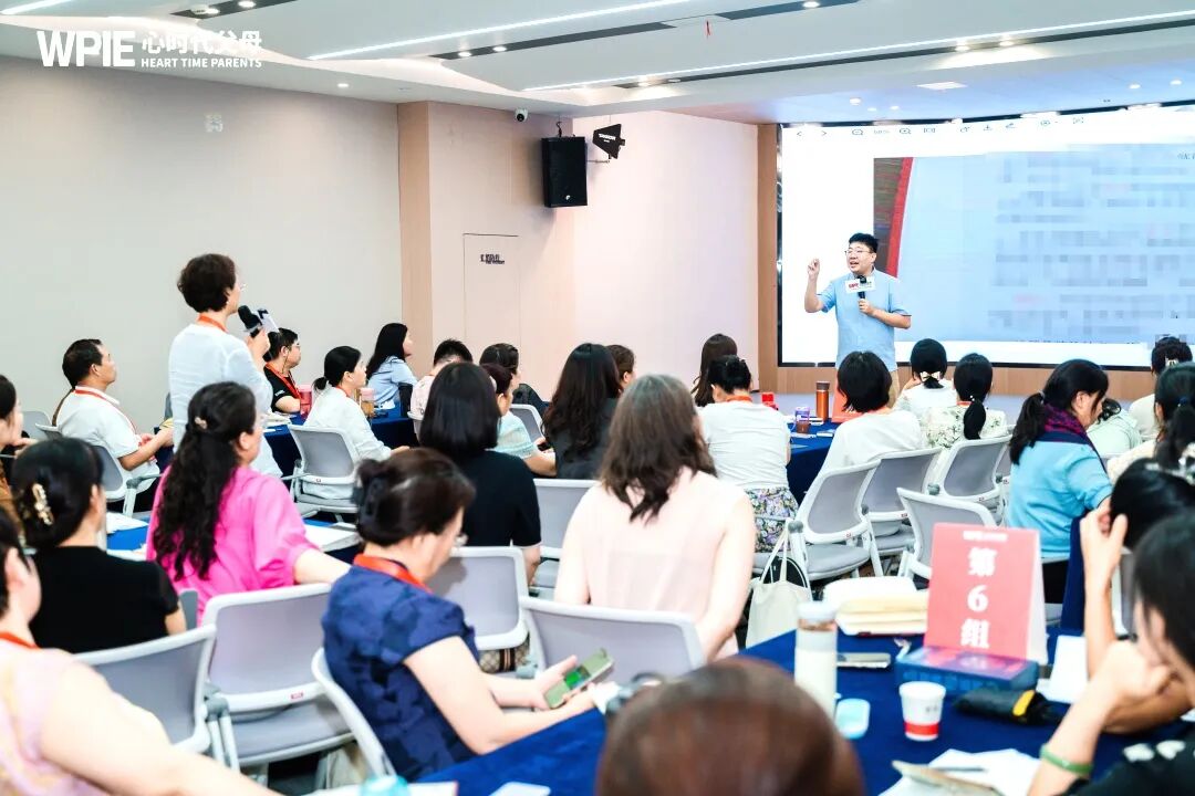 【兆鹏老师心理咨询实操班】孩子吸烟背后的真相竟然是无人陪伴?