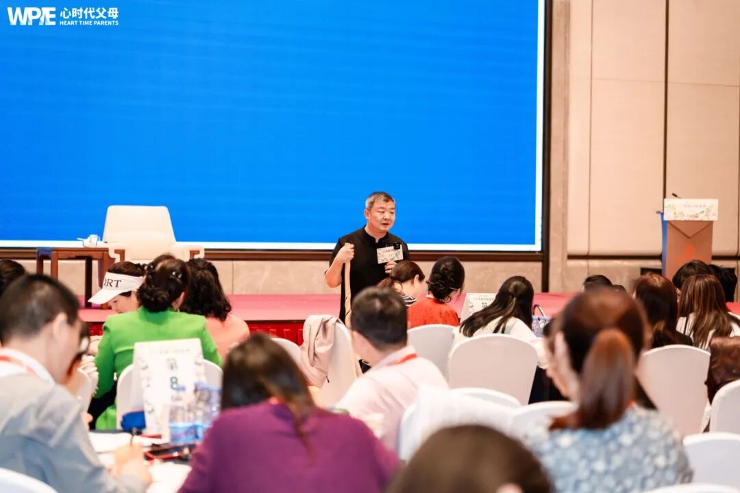 【纪琼院长实操班】当“家族能量场”照进现实——我在192期实操班的课堂上学到了爱的最高境界