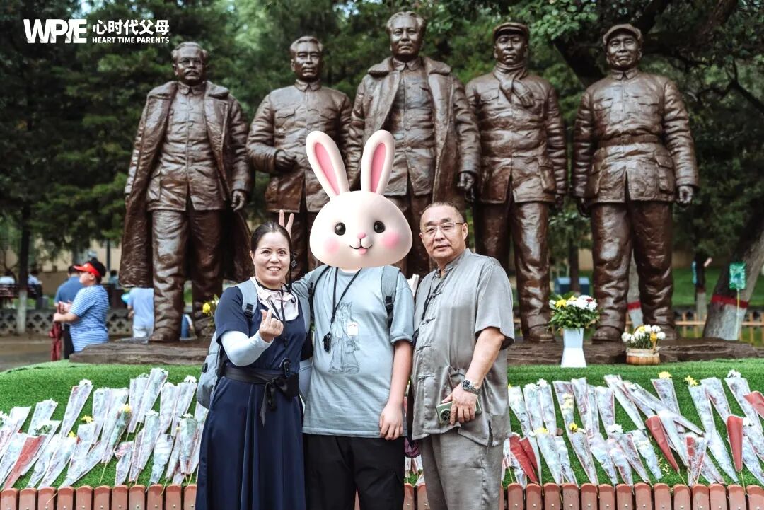 【咱们的故事】从建筑玻璃到心灵灯塔——邱松建老师:“陪孩子长大的路上,我也经历了第二次成长!”