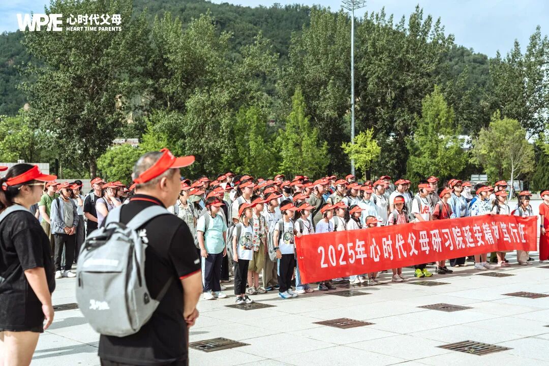 【咱们的故事】从建筑玻璃到心灵灯塔——邱松建老师:“陪孩子长大的路上,我也经历了第二次成长!”