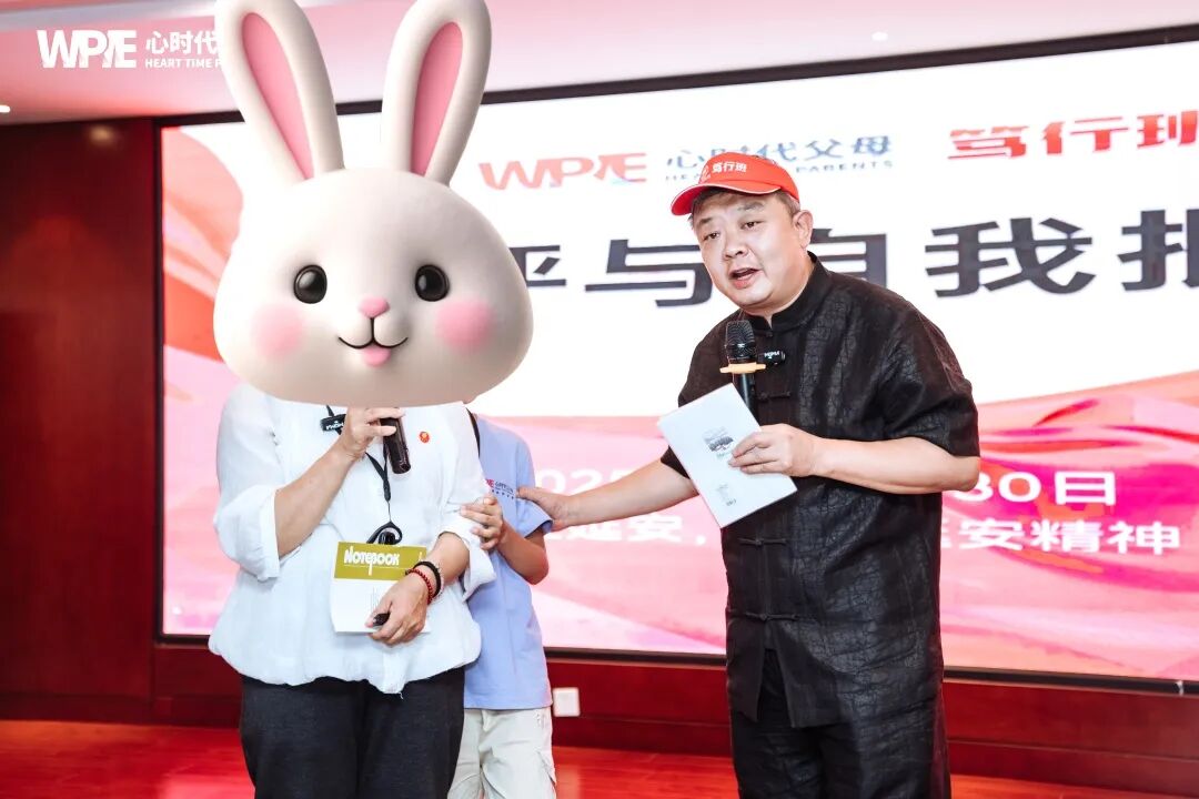 【纪琼院长实操班】“我不想活了,撞头算轻的!”孩子失控咆哮,纪琼院长实操班现场“接招”震撼全场!