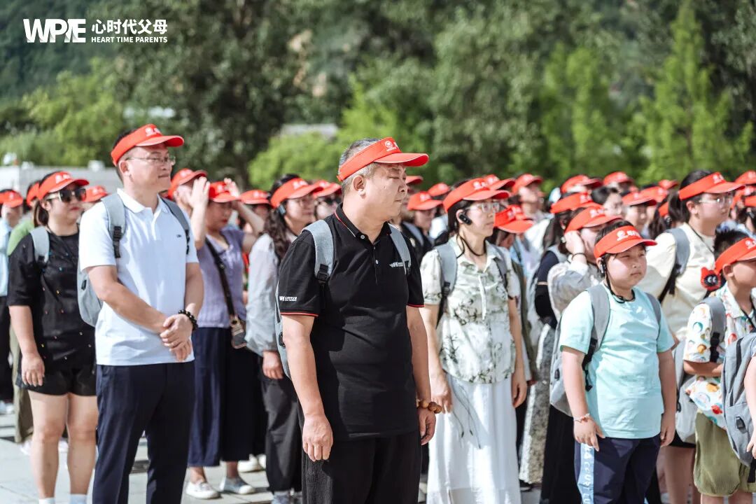 【纪琼院长导师班】“我一发火,儿子就忍不住咬被子.....我该怎么办?”一位母亲在课程现场求助纪琼院长