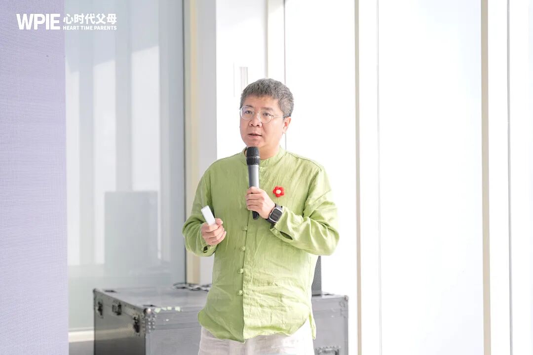 从“应该”的我,走向“现在”的我——子舒老师:“不必成为更好的自己,只需更好地成为自己!”