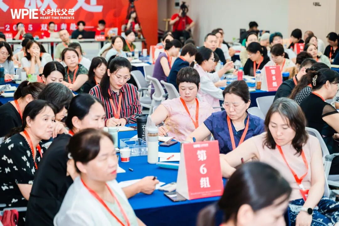 学员叹息“生命没有意义”时,张兆鹏老师:“那就别活了!”