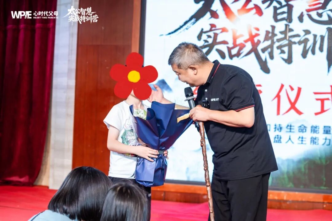 “你为什么只看见我丢掉的10分,却看不见我拼来的90分!”——一个孩子的悲愤怒吼