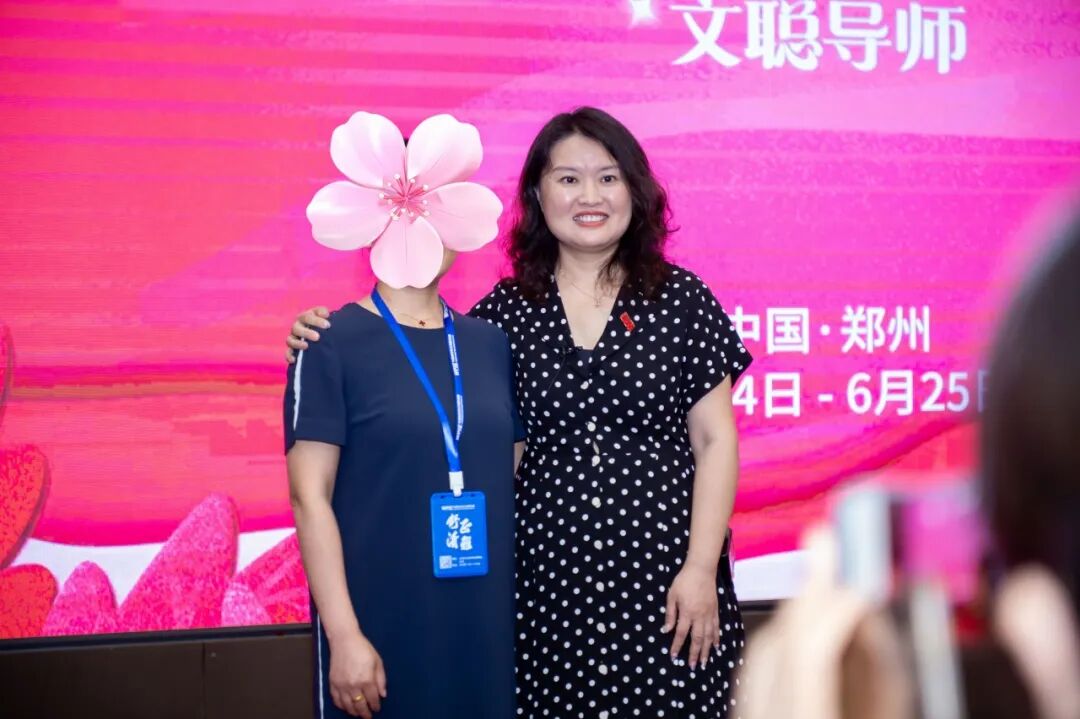 一位母亲坦言不喜欢儿子,但却对女儿很宽容——为何会“区别”对待?直到文聪老师说出了真相!