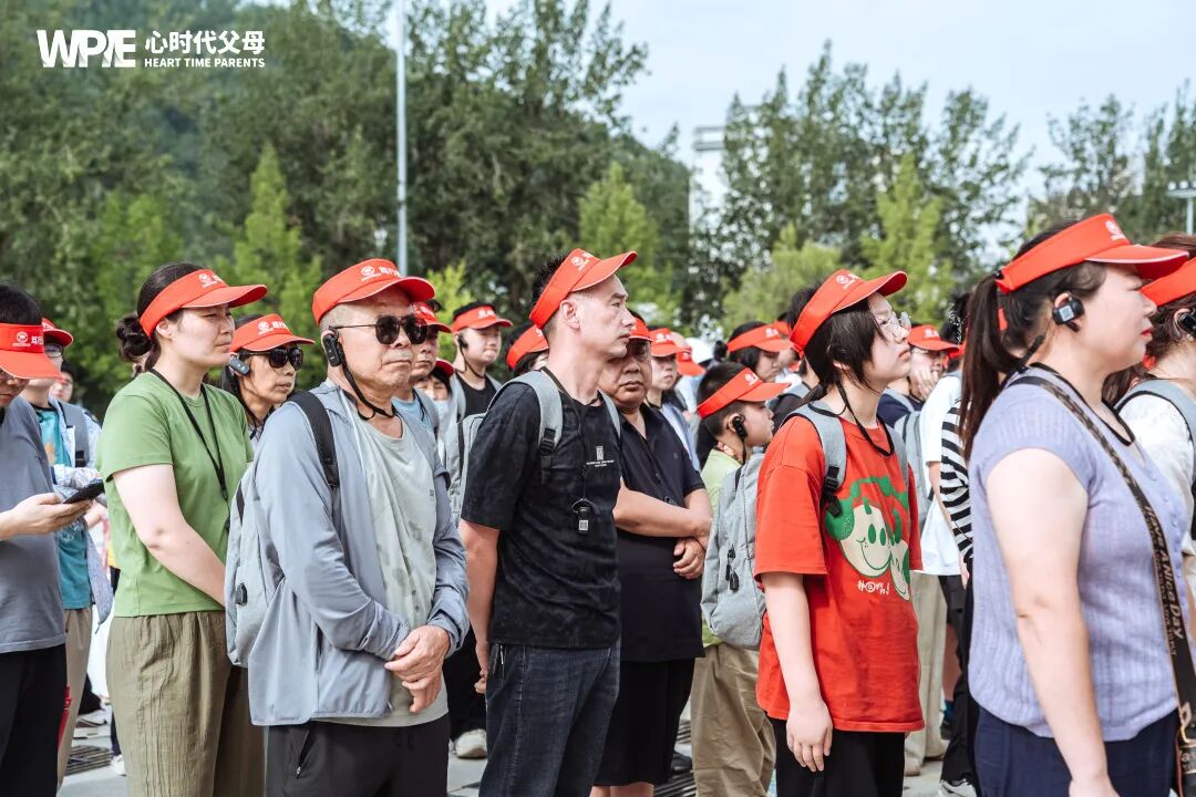 王纪琼院长:“累,但不辛苦,能影响一个孩子,拯救一个家庭,比什么都值得!”