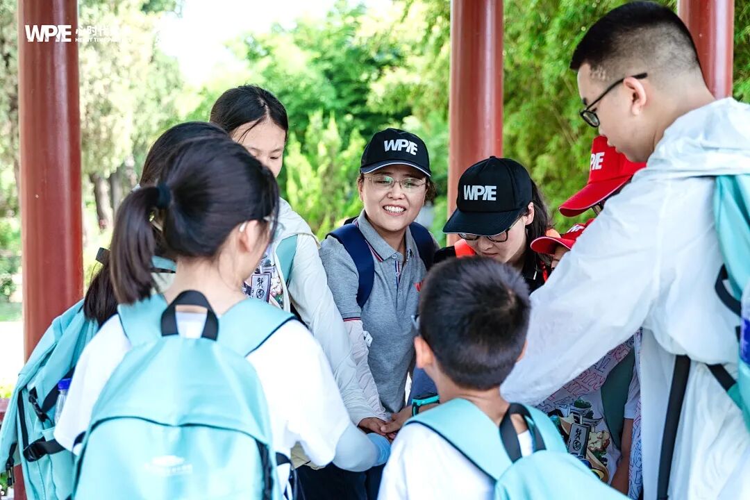 【纪琼院长家庭系统教育实操班】家长:“狗咬你,你也咬狗呀?”孩子:“我打死它!”——看王纪琼院长如何巧妙化解