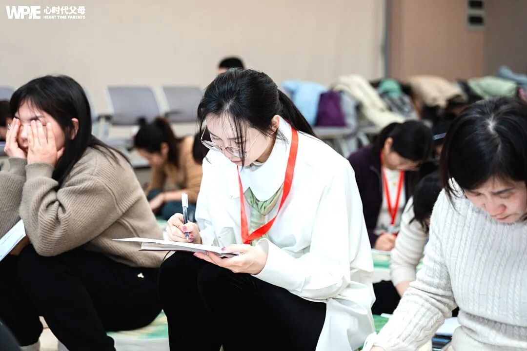 从“纠偏者”到“守望者”:一位母亲的自驱力觉醒之路