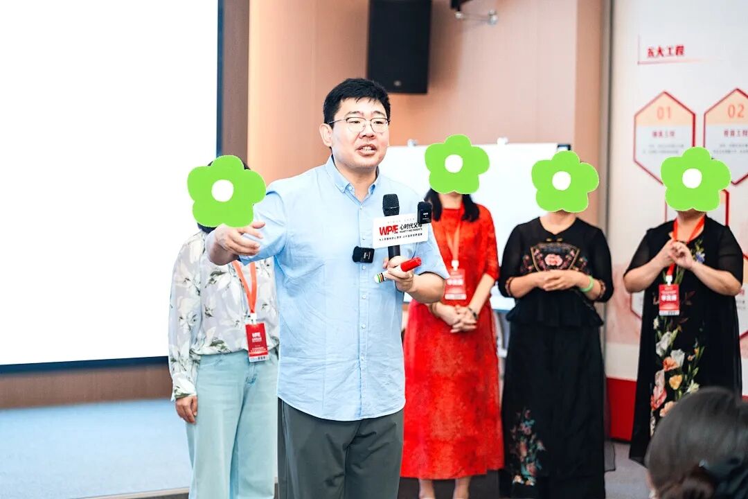 “灰头土脸”的车开出去丢人?——“我们在乎的,到底是干净,还是体面?”