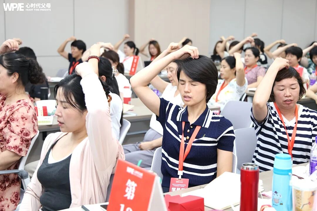 【重返校园之路——王克老师学员采访】从三年闭门不出到独闯世界:一场跨越万里的家庭重启!