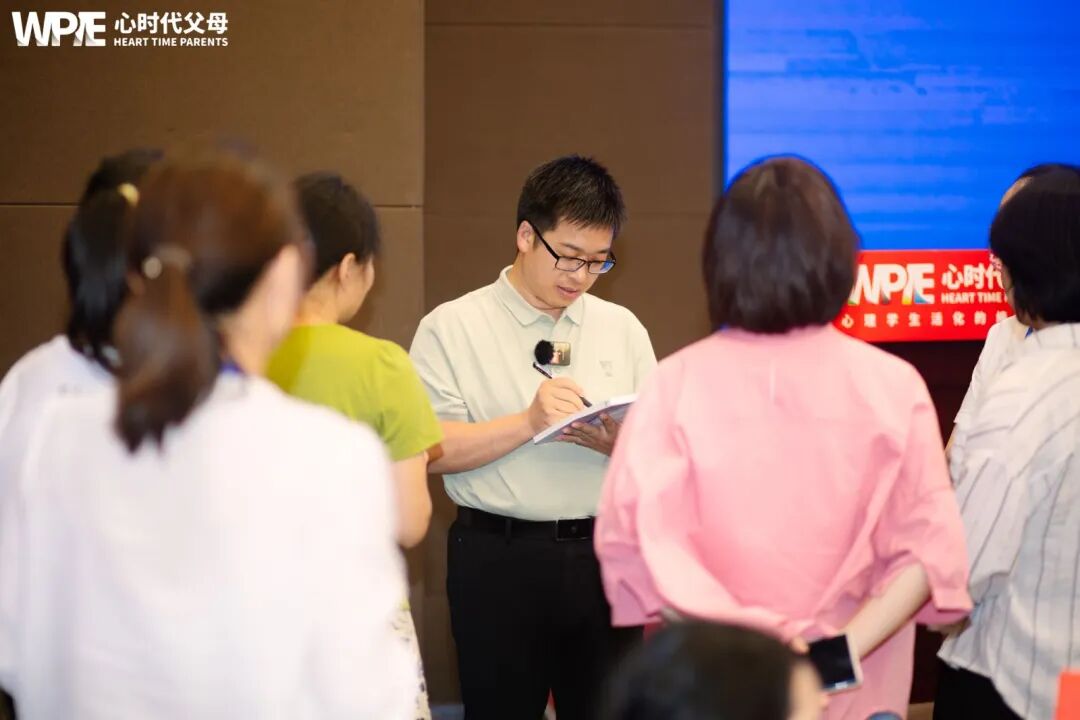 【海勇老师学习军师方案班 · 高级】要“美”的女儿杠上要“对”的老公,我该怎样做?