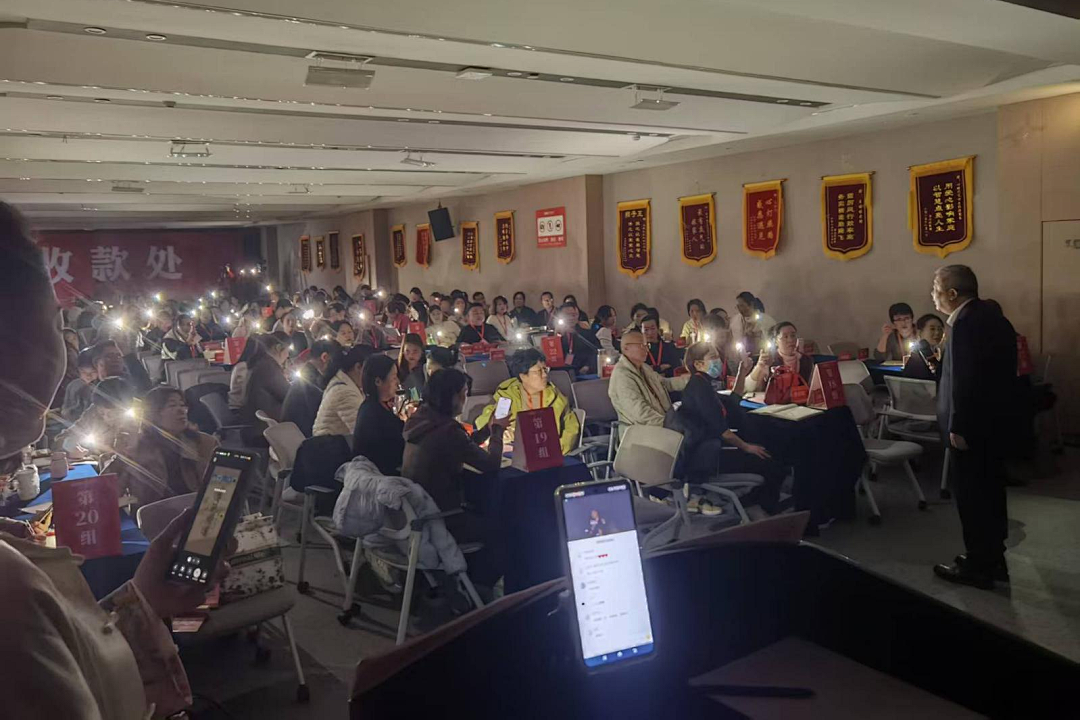 WPIE || 父母教育家 || 从深圳到北京,从清晨到深夜:王纪琼院长的179天不停歇日记!