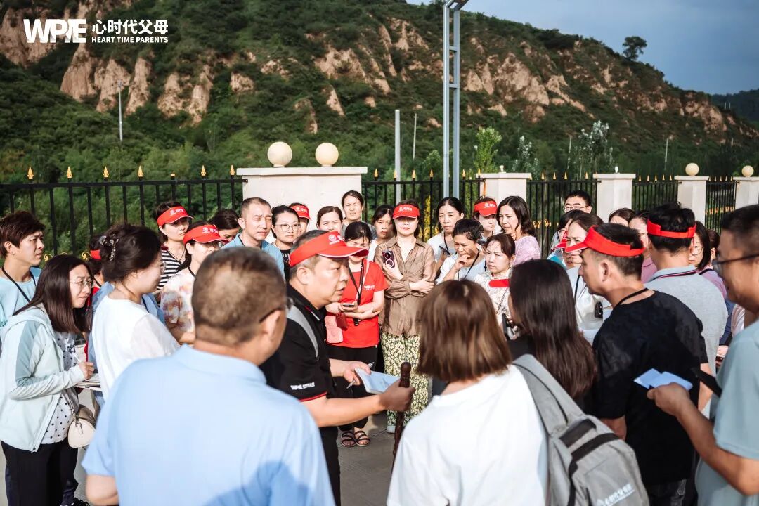 WPIE || 父母教育家 || 从深圳到北京,从清晨到深夜:王纪琼院长的179天不停歇日记!