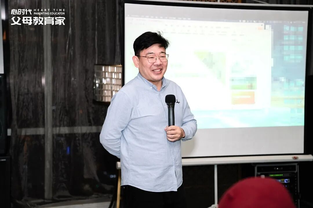 因为我收咨询费,最好的朋友竟发消息骂我?——兆鹏老师:“谢谢你,用最脏的话,恭喜我‘长大成人’!”