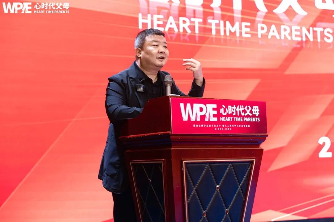 脚步丈量理念，灯光点亮心程：我眼中的王纪琼院长