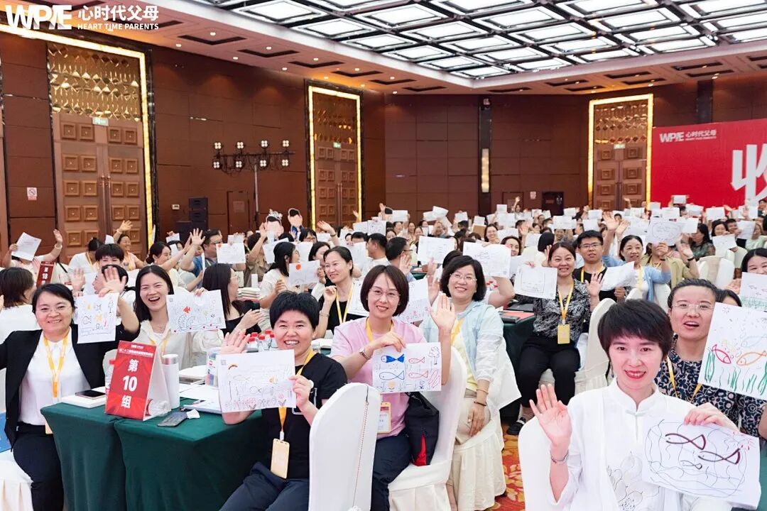 脚步丈量理念,灯光点亮心程:我眼中的王纪琼院长