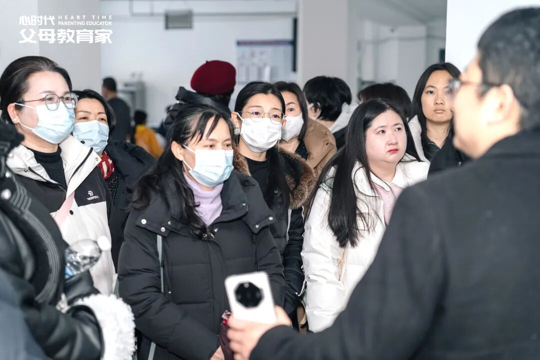 我和老公吵架搬出去住,他竟还把家里门锁换了!