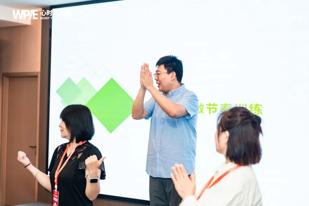 27岁女儿处对象,妈妈竟然用所学的“心理学知识”操控?——张兆鹏老师:“放过她吧!”