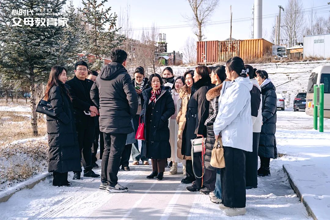 孩子看见好朋友跟“讨厌的人”说话就心烦?兆鹏老师:“你不是选项,更不是商品!为什么要活在别人的选择里?”