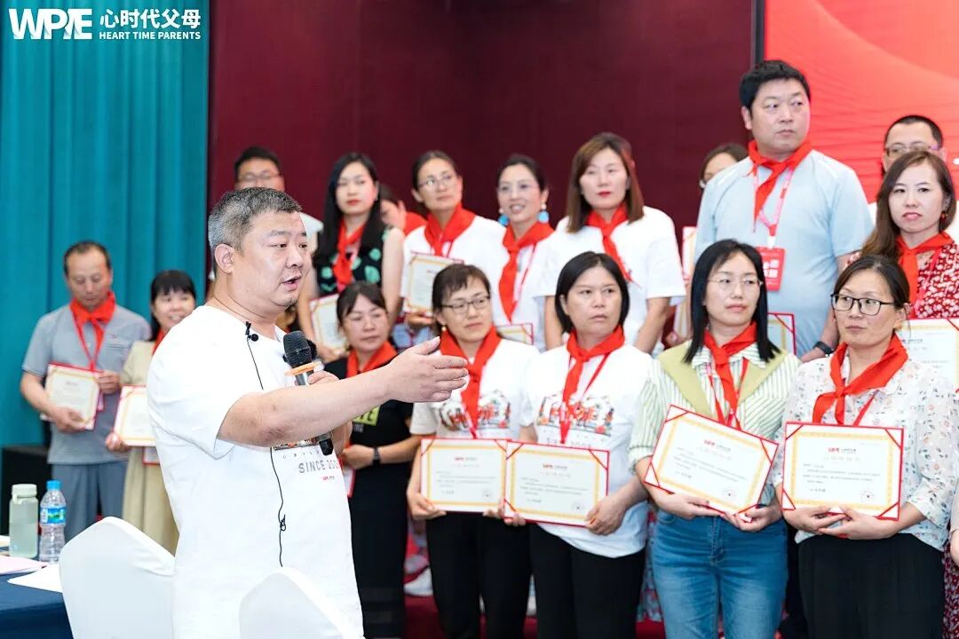 【纪琼谈家读书慧】五年闭门,一考腾飞——那个“五年不上学”的孩子,后来竟考上了哈尔滨的大学!