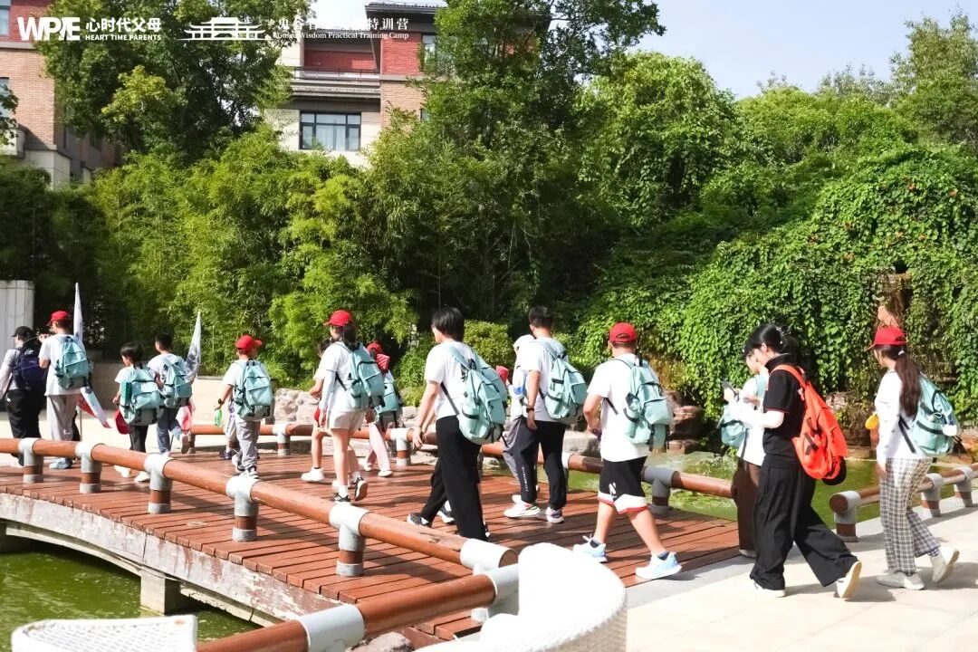 【家庭生态导师班】我一直把女儿视如珍宝，为什么孩子不愿意上学的事会发生在我身上？