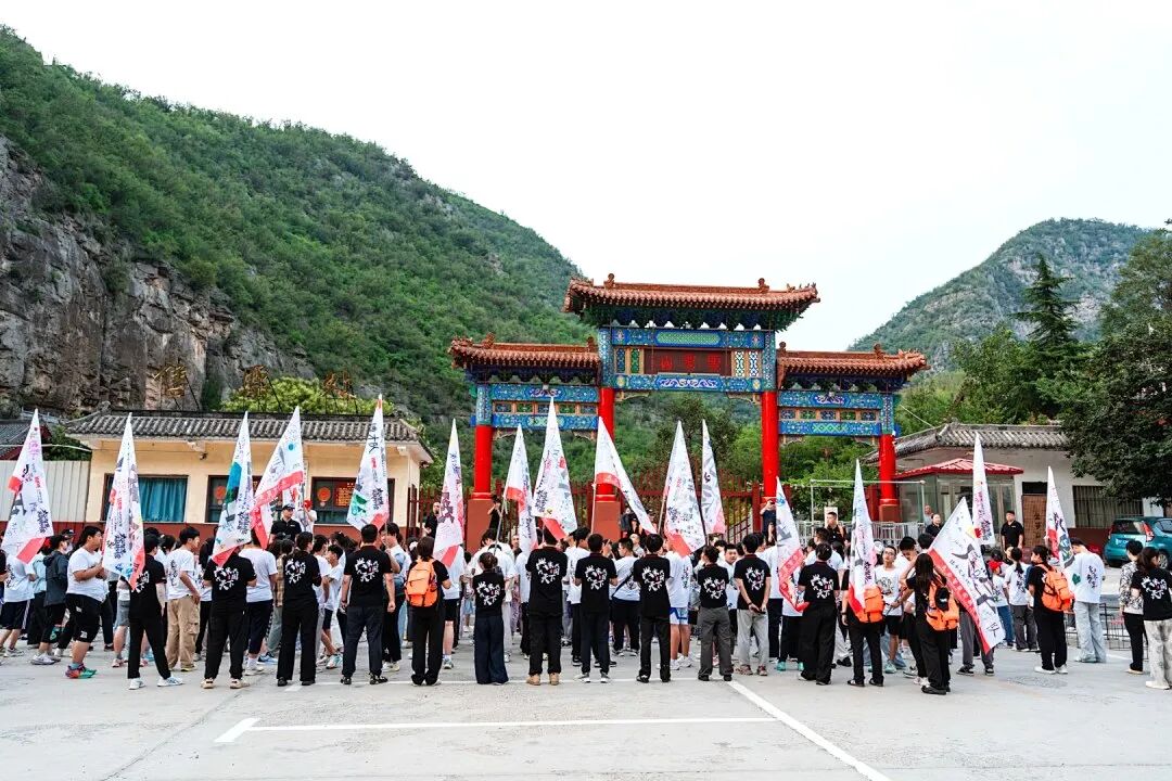 【家庭生态导师班】孩子考倒数第一情绪低落,王纪琼院长一句话,竟扭转了整个局面!