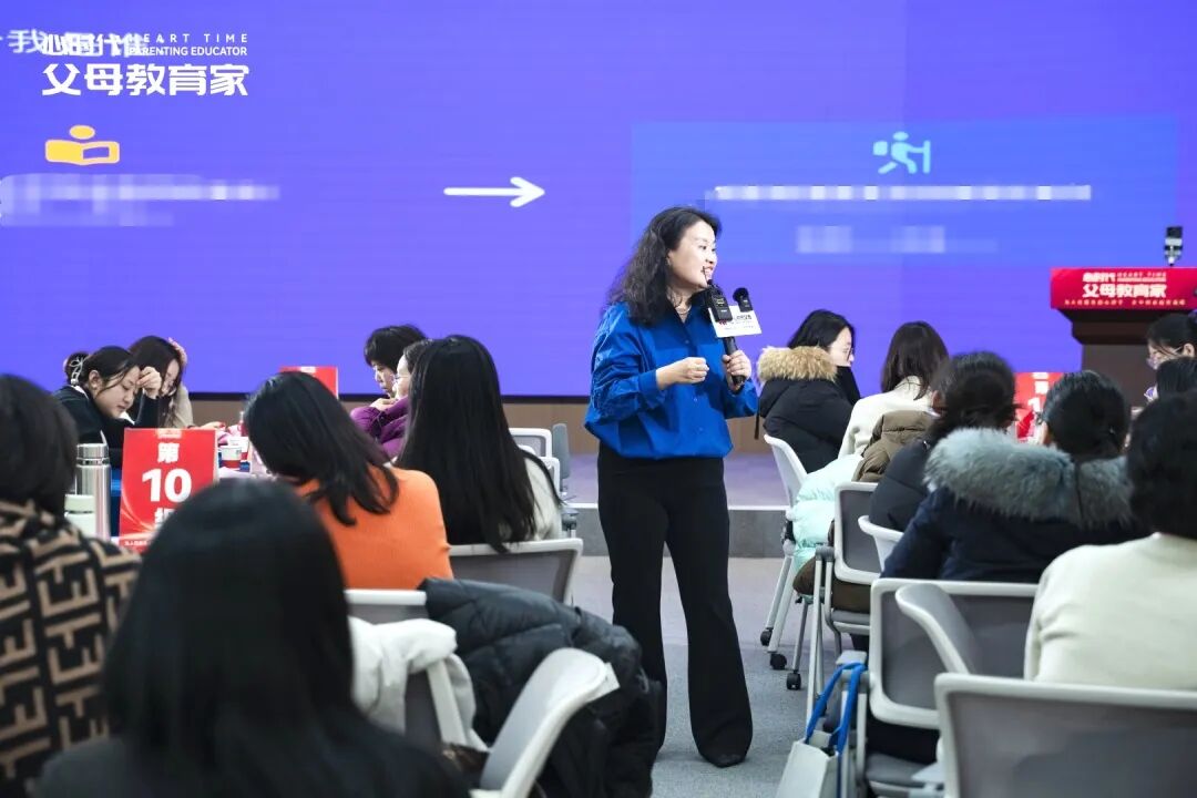 孩子吐槽说:“文聪老师就是这样教你的?”——为什么孩子最讨厌“懂道理”的父母?原因在这里!