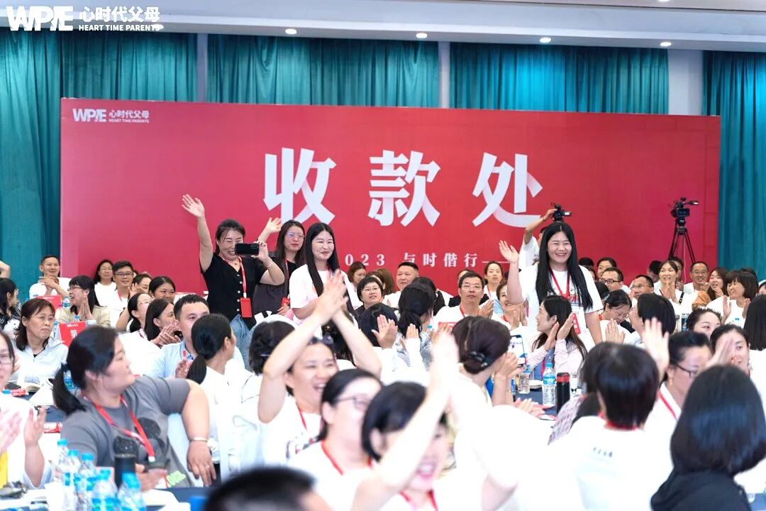 7年沉淀,1个决定,66期坚守:我把“傻傻相信”熬成了光!