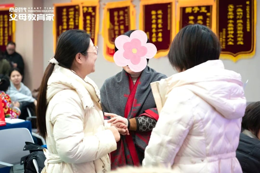 孩子吐槽说:“文聪老师就是这样教你的?”——为什么孩子最讨厌“懂道理”的父母?原因在这里!