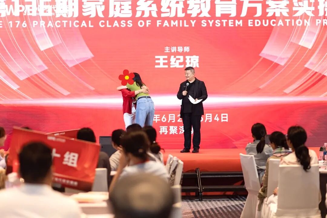 7年沉淀,1个决定,66期坚守:我把“傻傻相信”熬成了光!