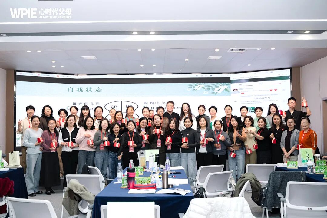 孩子借红领巾要不回来?王克老师说:“红领巾借出去要不回来不是一件小事儿,也不是一件‘破事儿’,而是......”