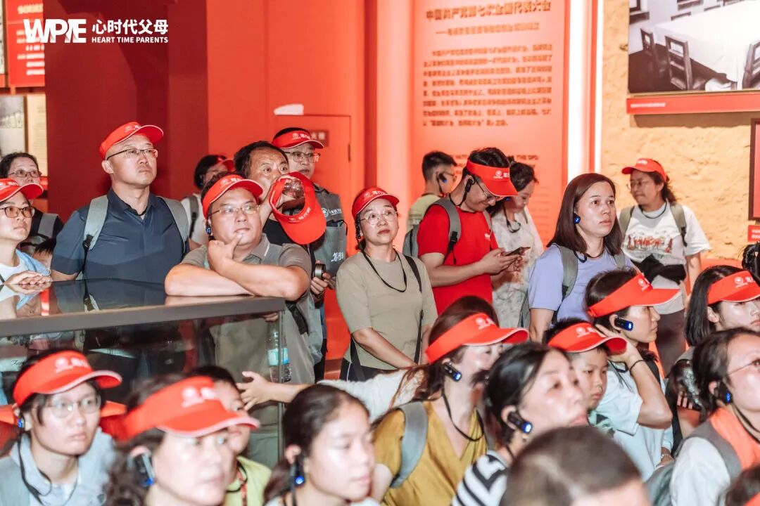 【365全年全家陪伴赢】当孩子说“他们不跟我玩”,父母别急着安慰,真正的狠招只有两个字!