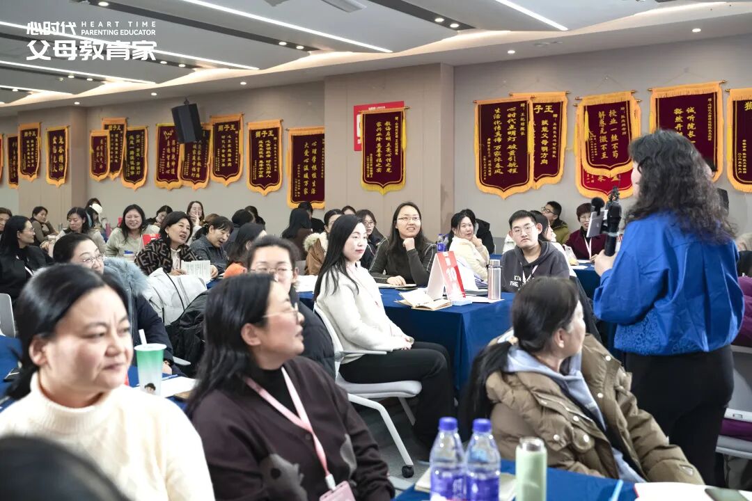 当孩子说“爸爸根本就不爱我”时该怎么办?