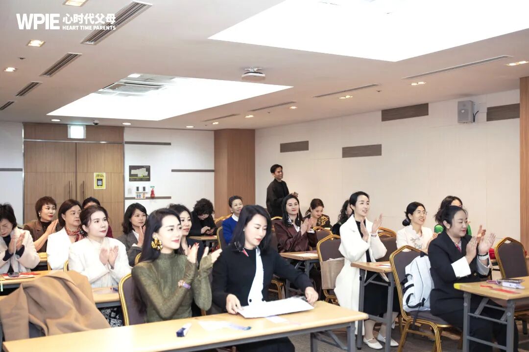 焦虑的家长都在“逼”孩子考90分,而聪明的父母,正在“投资”60分的孩子